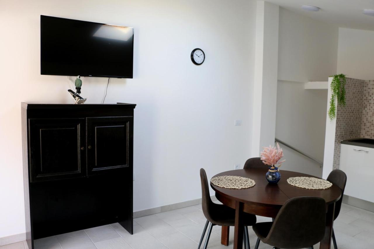 Apartment Penthouse & Apartment Studio Franci Паг Экстерьер фото